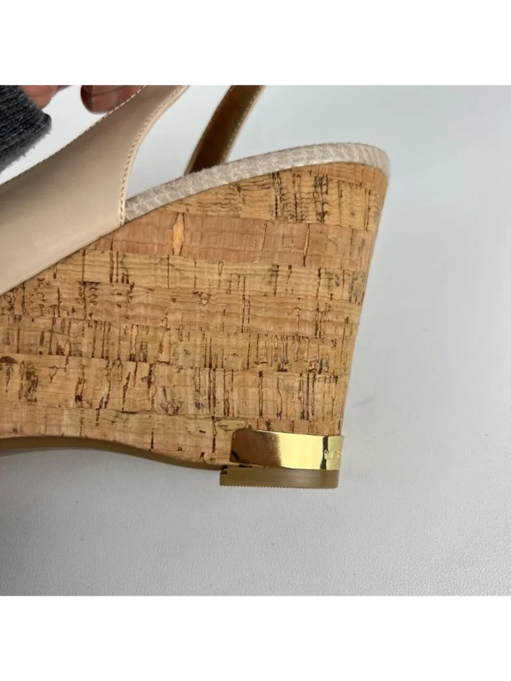 Marc Fisher Womens Wasin II Nude Tan Wedge Sandal Cork Platform Peep Toe size 9